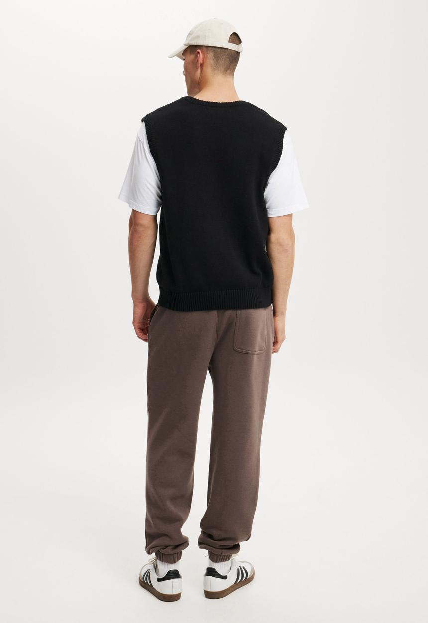 Cotton On - Baggy Cuffed Track Pant - Washed Chocolate