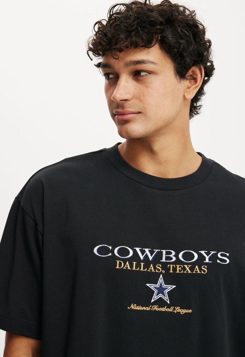 Cotton On - Box fit nfl t-shirt - lcn dal black/dallas - cowboys star