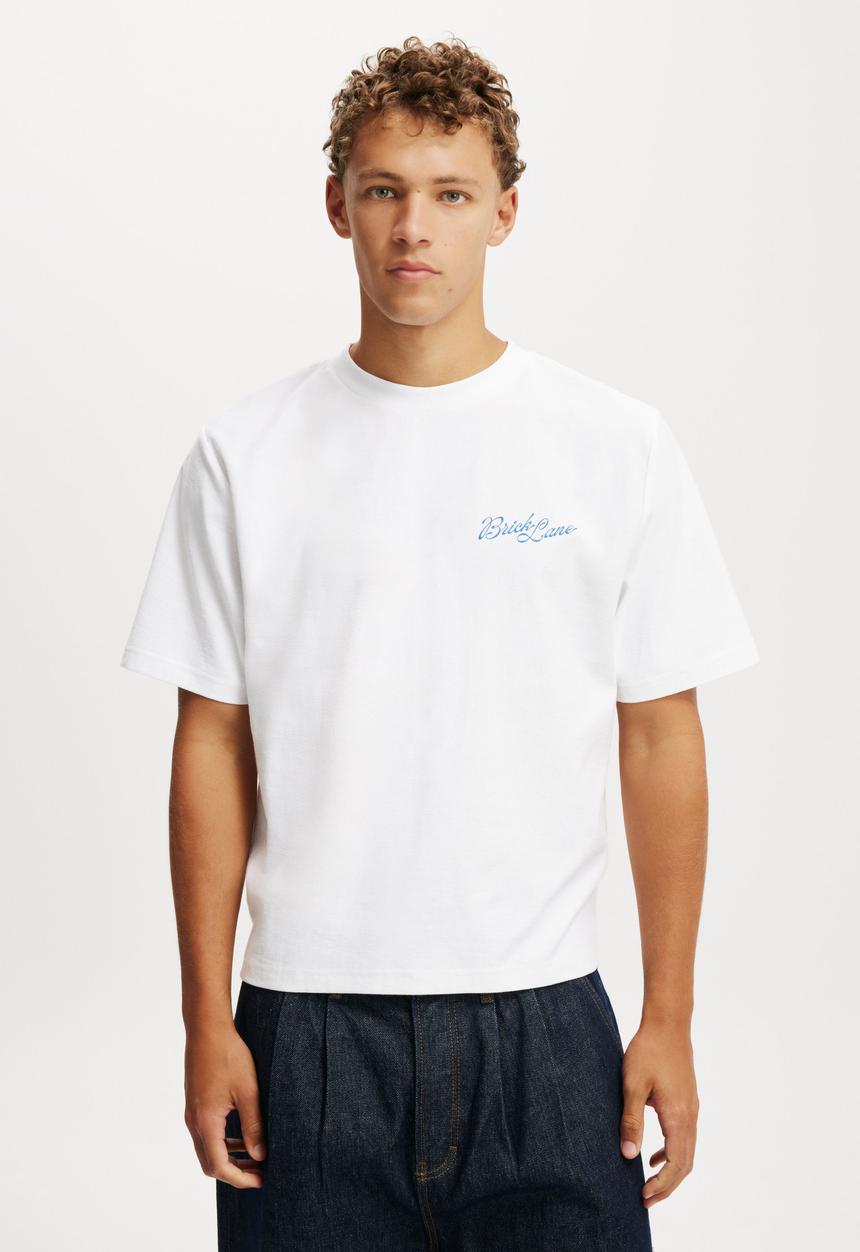 Cotton On - Cropped fit graphic T-shirt - white/ldn mascot