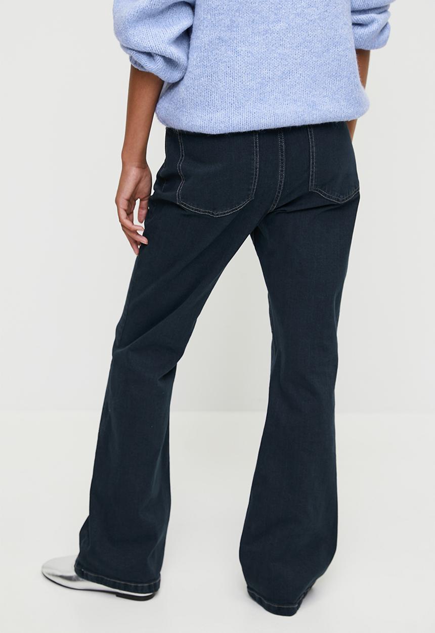 Cotton On - High Flare Jean - Black Shadow