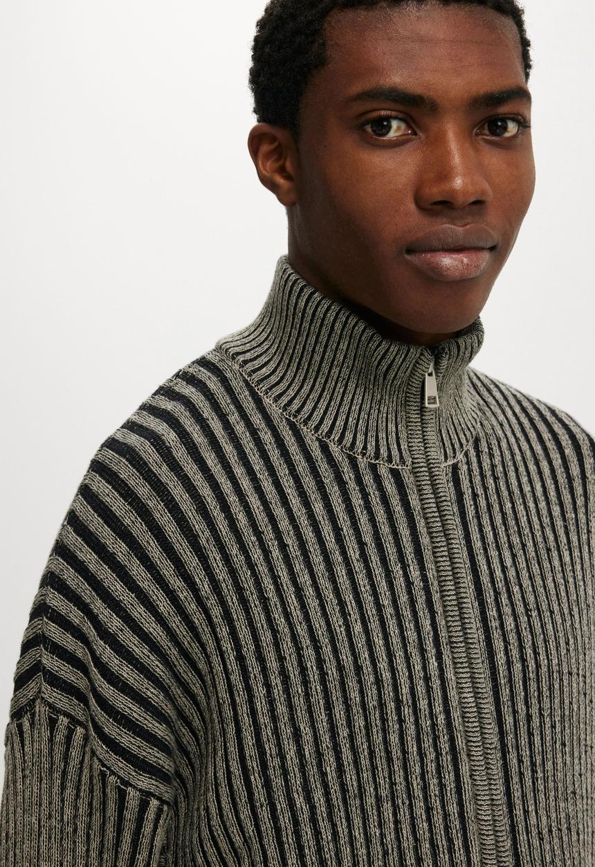 Cotton On - Zip through knit - black