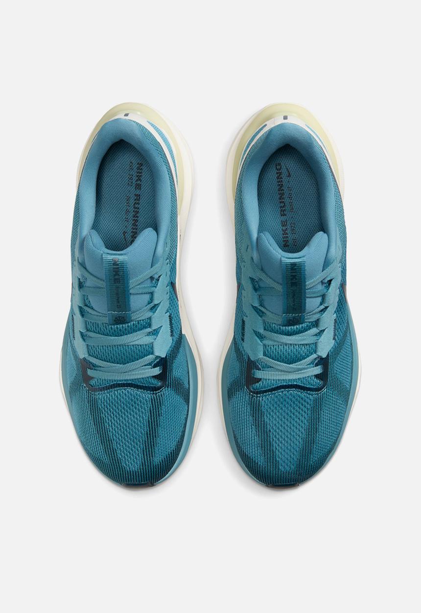 Nike - Nike Structure 25
