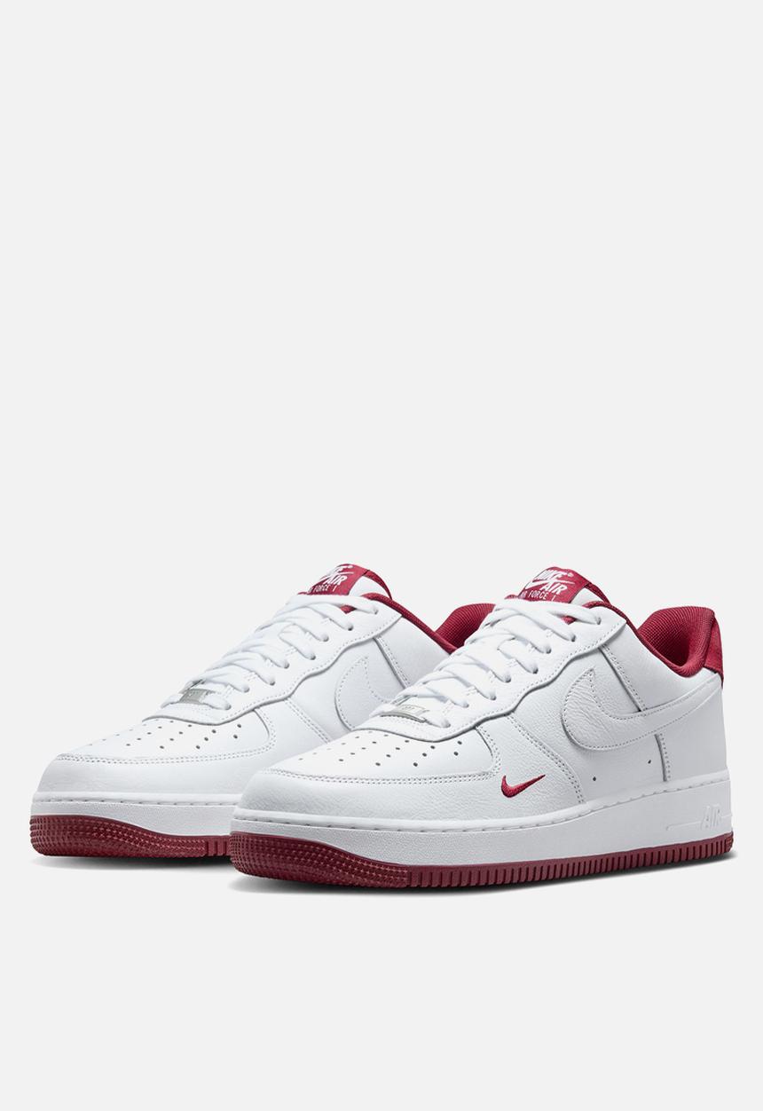 Nike - AIR FORCE 1 '07 LV8