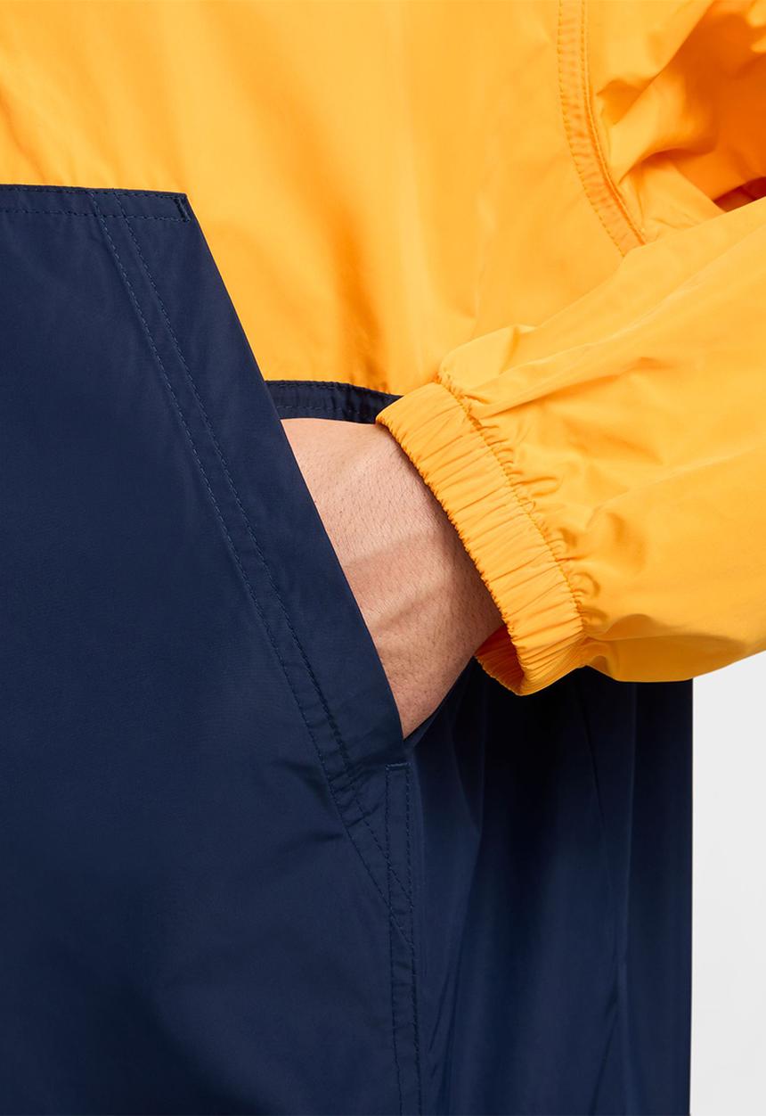 Nike - Club Marina Graphics Anorak - University Gold