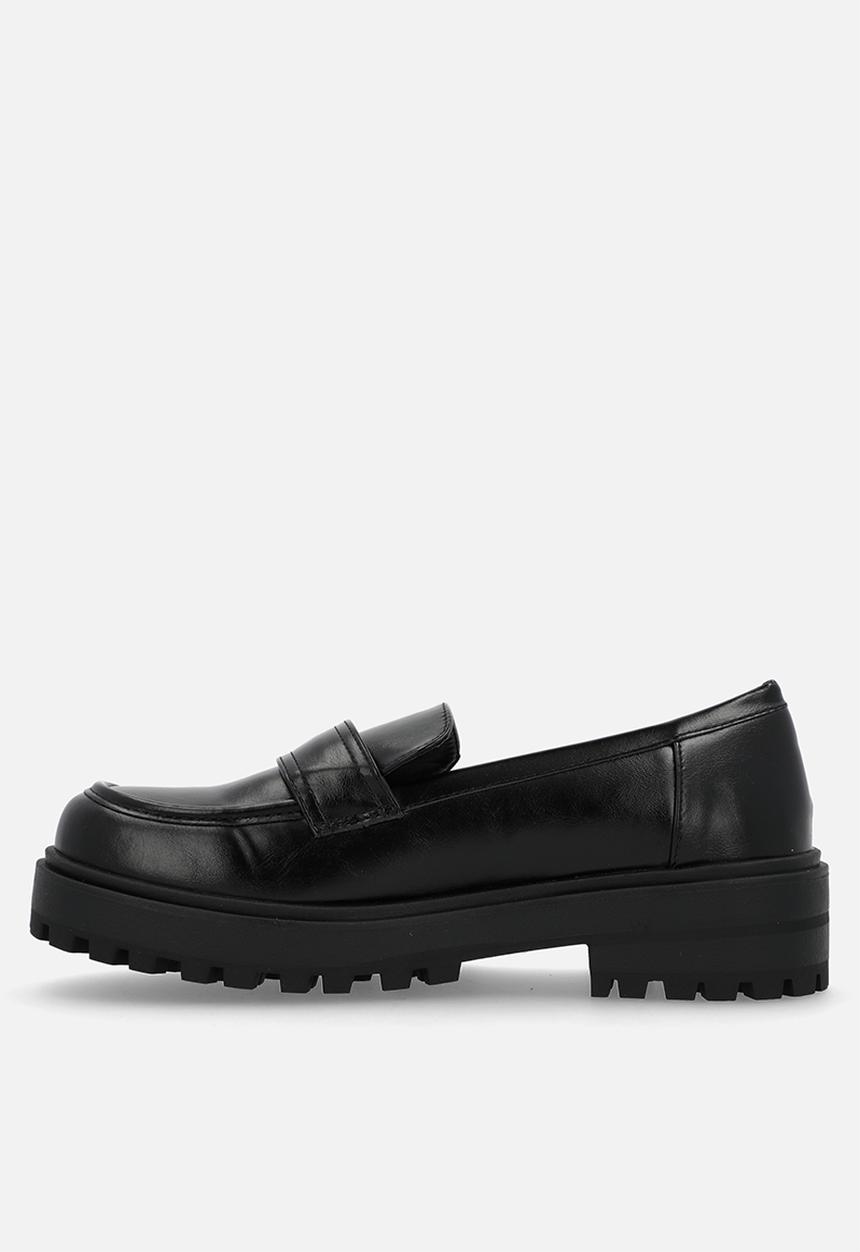 Cotton On - Lauren lug sole loafer - black textured
