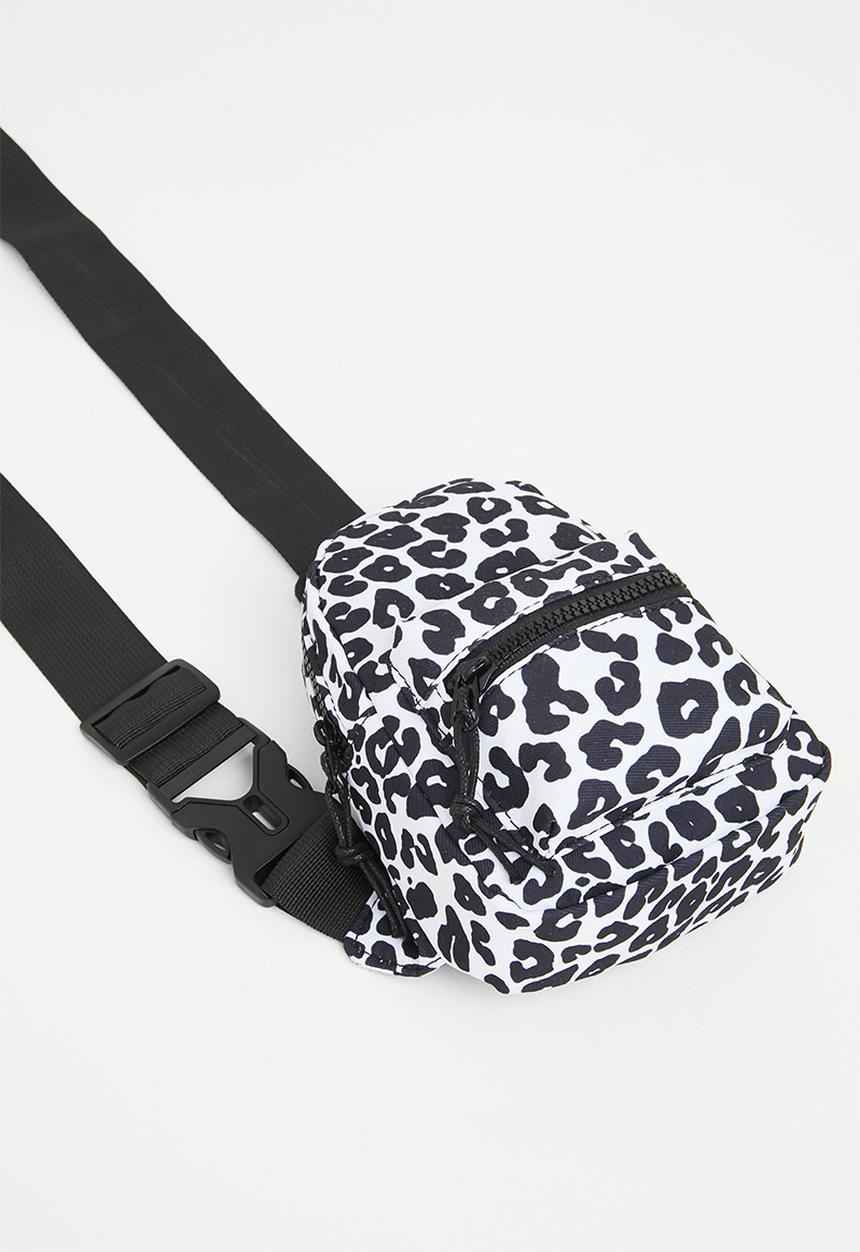 Pop Candy - Animal print crossbody bag - black & white