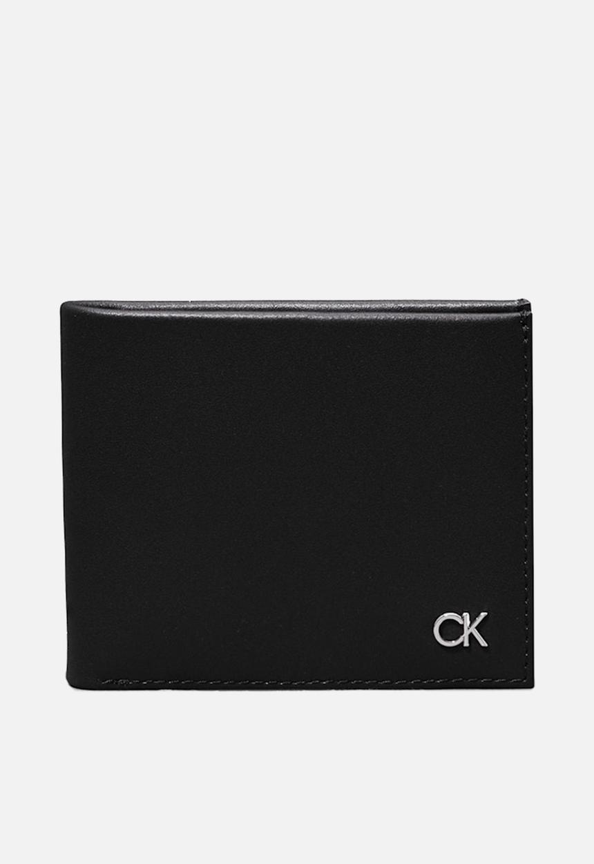 Calvin Klein - Metal Ck Bifold 6Cc W/Bill - Ck Black Smooth