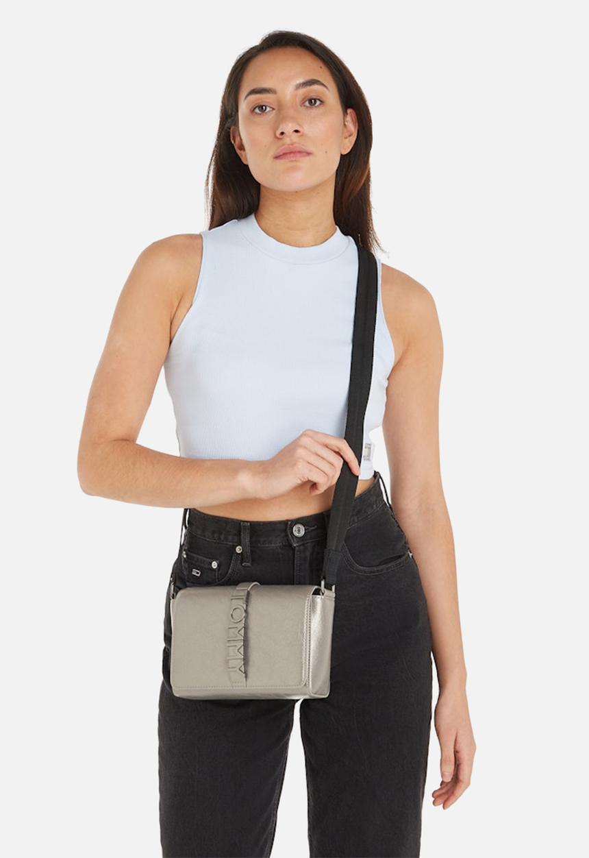 Tommy Hilfiger - City bold flap crossbody - silver