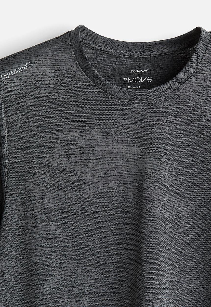 H&M - Regular fit sports top with drymove™ - Black