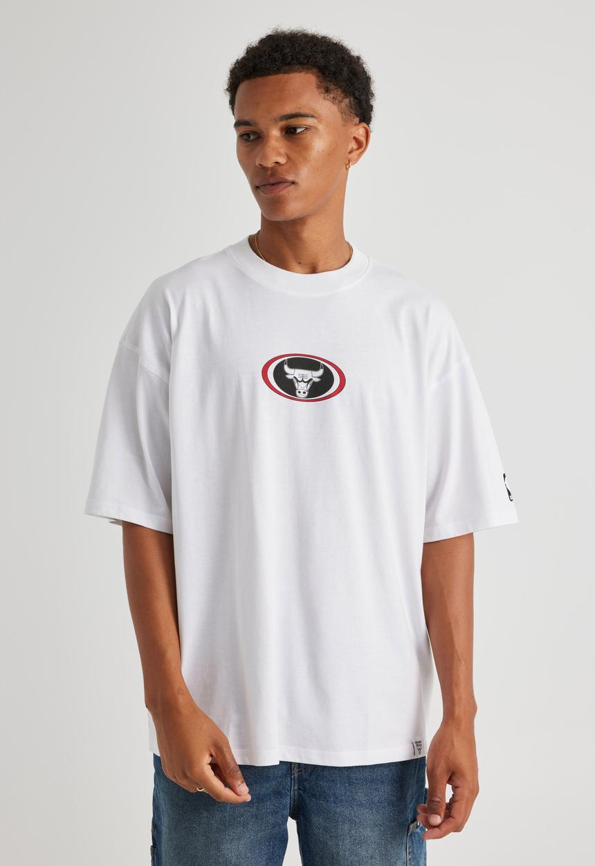 Factorie - Box Fit NBA T-shirt - Lcn NBA White/Bulls Y2K