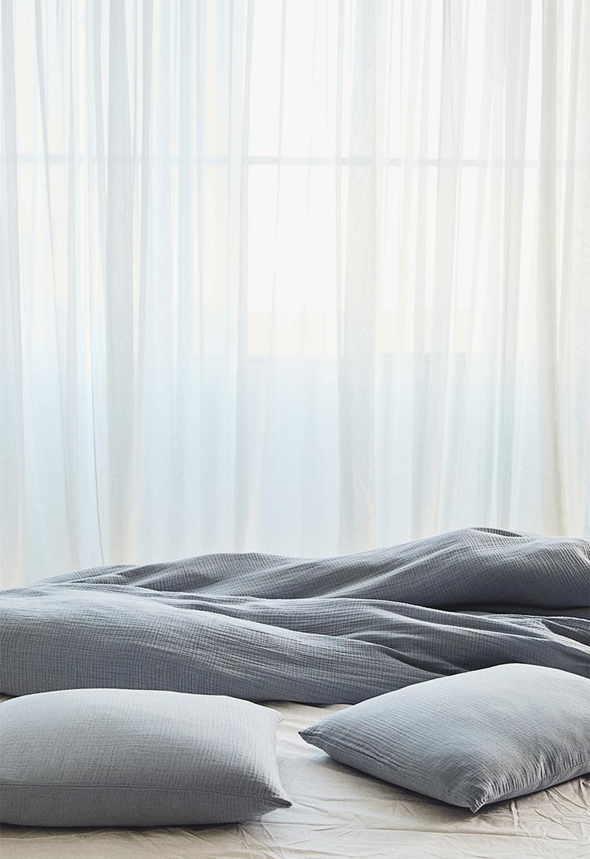 H&M - Muslin double/king duvet cover set - light dusty blue