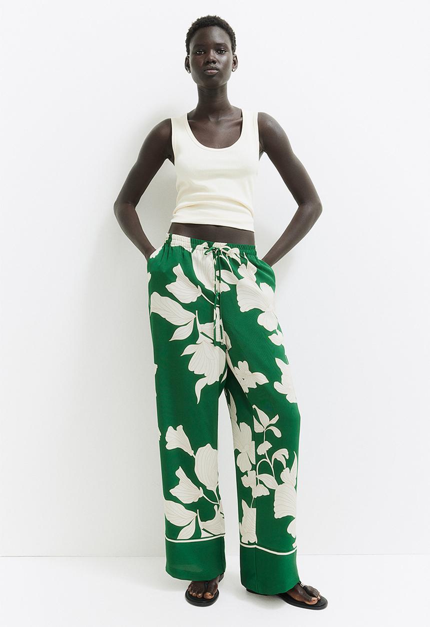 H&M - Wide pull-on trousers - green & cream floral
