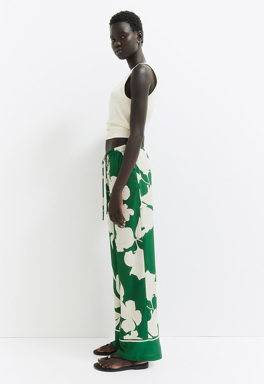 H&M - Wide pull-on trousers - green & cream floral