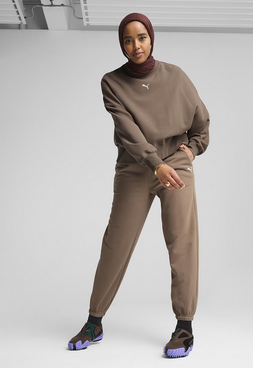 PUMA - Wardrobe Ess Over-Oversized Crew Tr - Totally Taupe
