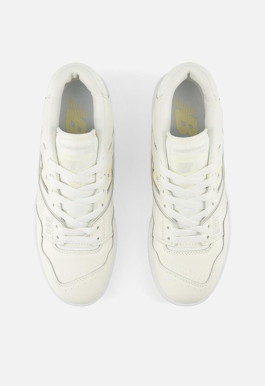 New Balance  - BB550