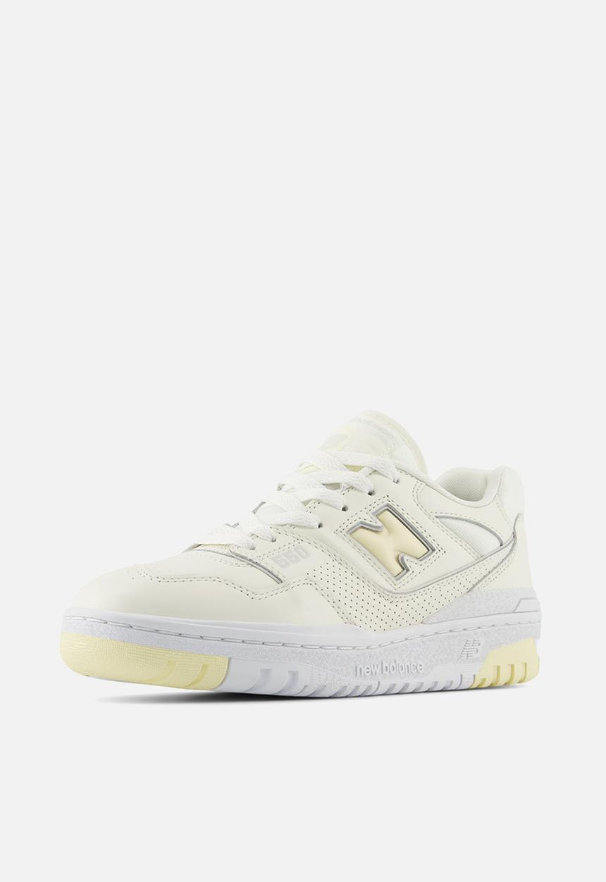New Balance  - BB550