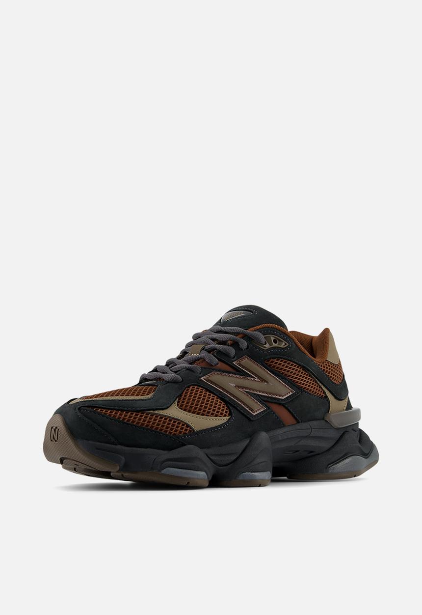 New Balance  - 9060