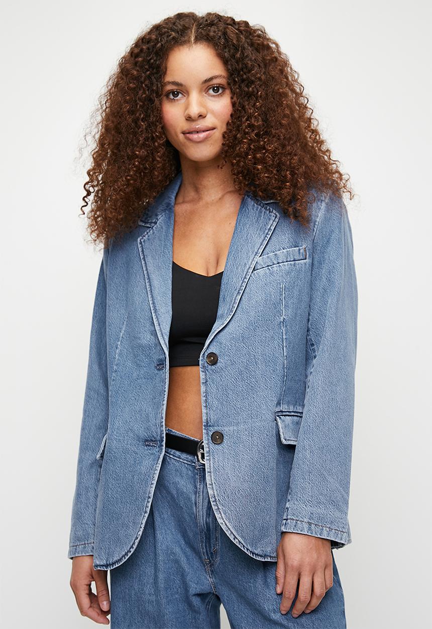 Levi’s® - Stella Relaxed Blazer Foolish Love Blaze