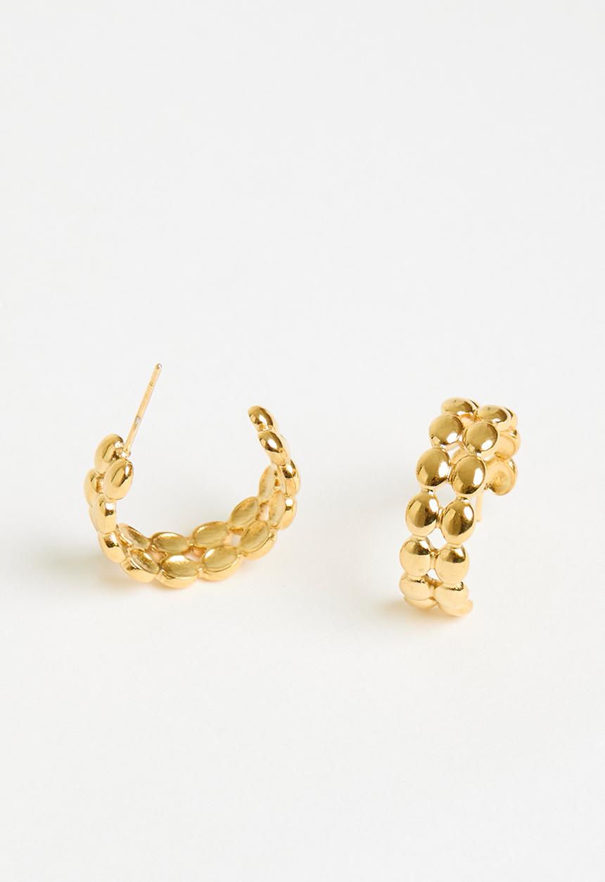 Zoe on Trend - Puffed designer hoop earring - gold