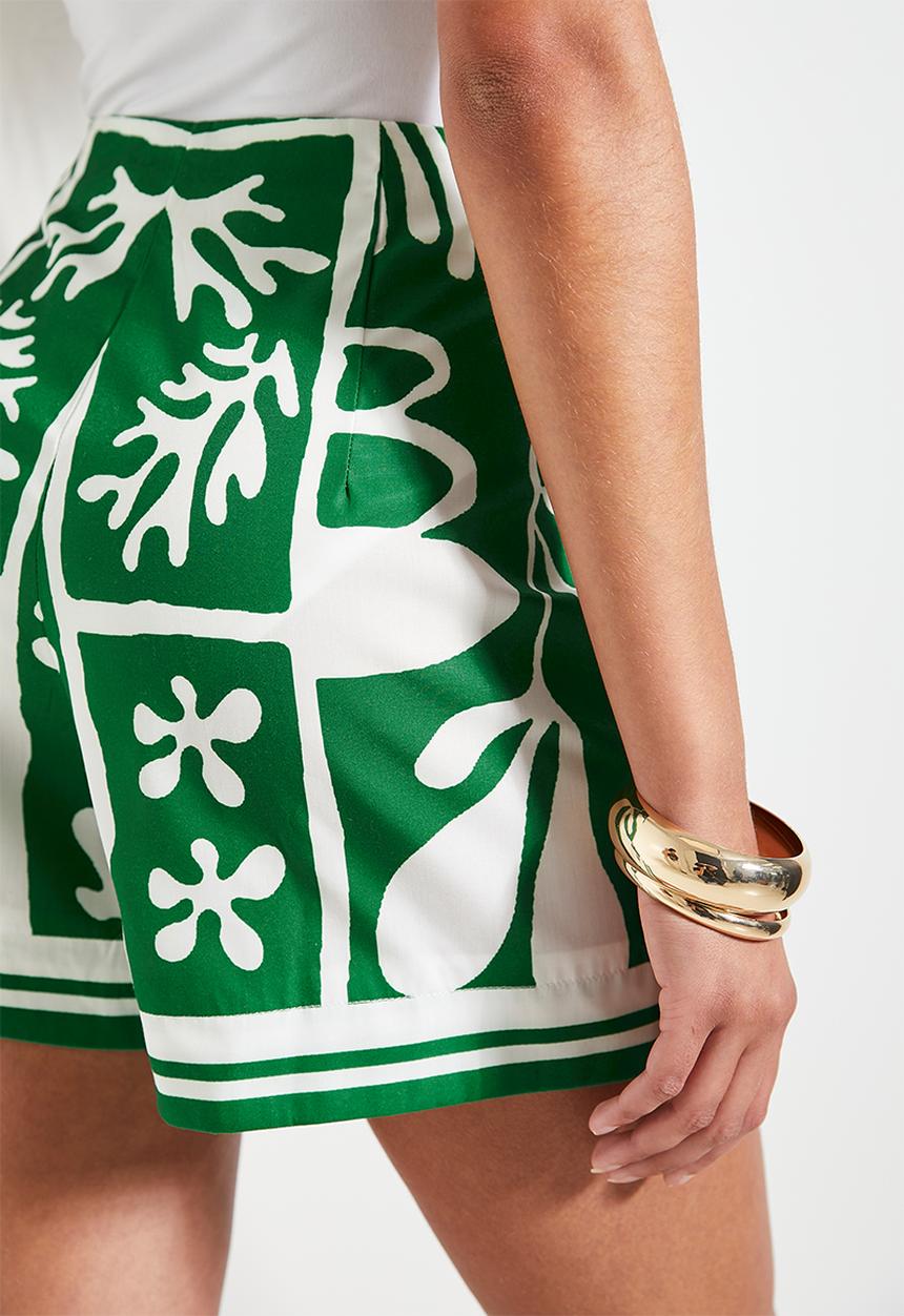 Superbalist - Border wrap mini skort - green potato