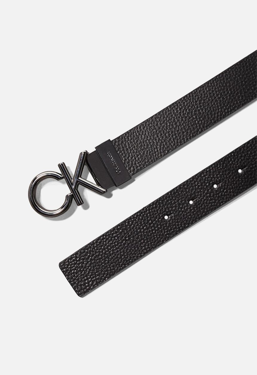 Calvin Klein - Adj/rev ck metal bombe pb 35mm - black pebble/dark brown smooth