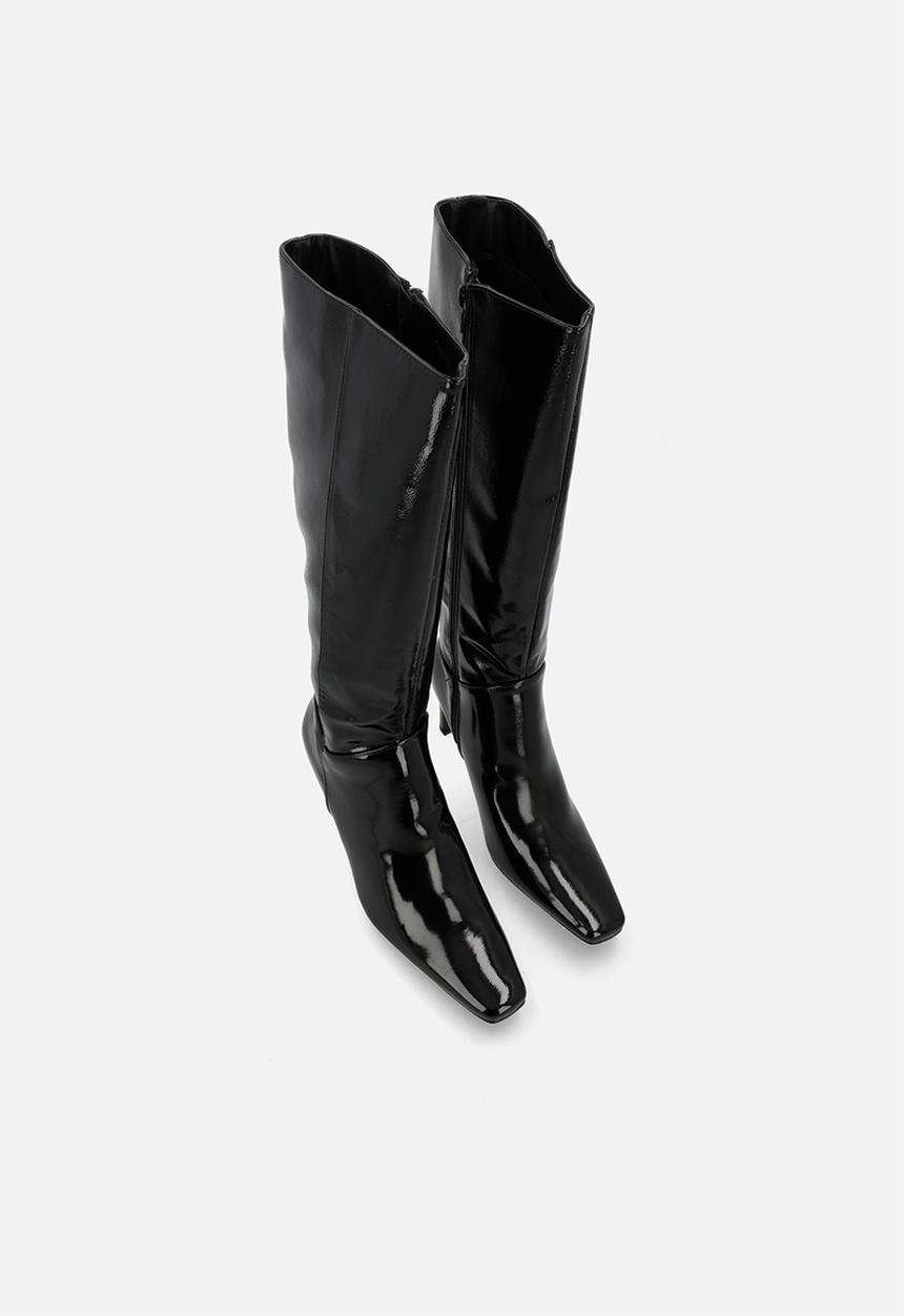 Public Desire - Pose  boot - black crinkle patent