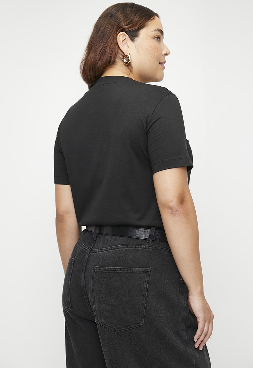 Calvin Klein - Plus Embroidered Ck Regular Tee - Ck Black
