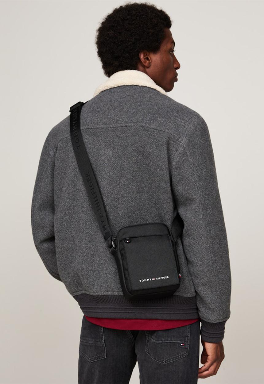 Tommy Hilfiger - Th Element Mini Reporter - Black