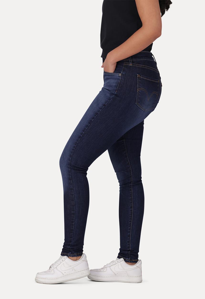 Levi’s® - Curvy Super Skinny Jeans ZA - Chelsea Carbon Glow