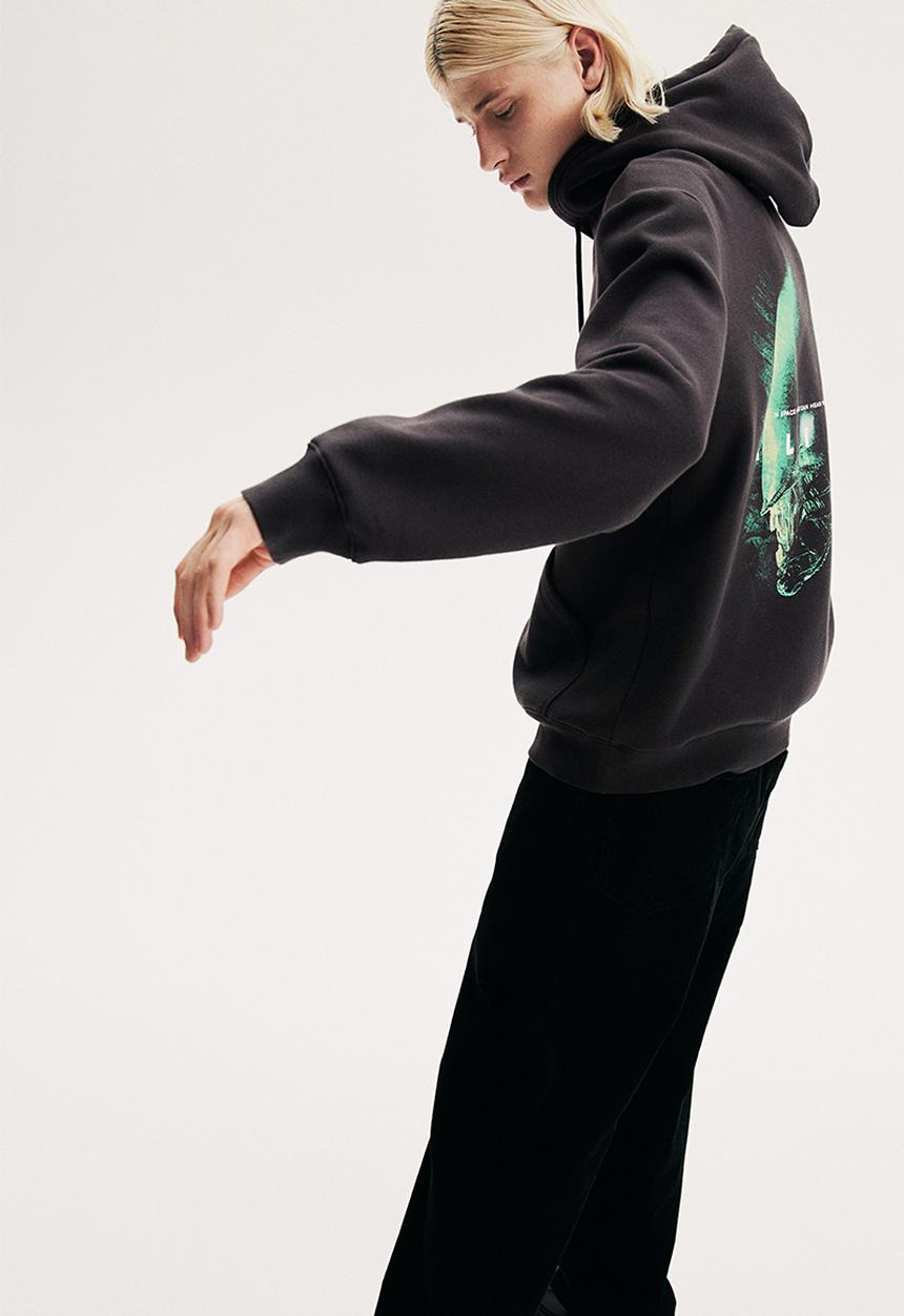 H&M - Regular fit hoodie - black/alien