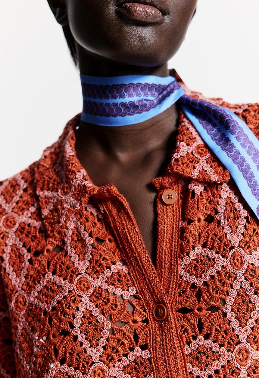 H&M - THE WHITE LOTUS H&M - Crocheted shirt - orange patterned