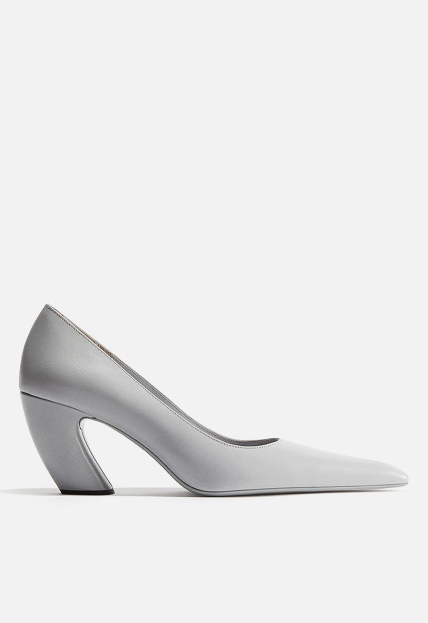 H&M - H&M Studio: Leather court shoes - light grey