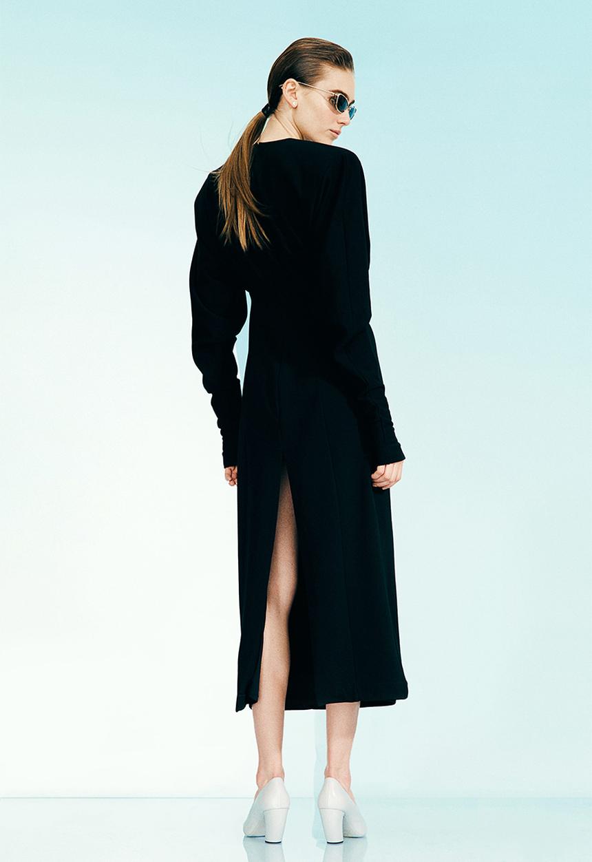 H&M - H&M Studio: Batwing-sleeved sweatshirt dress - black