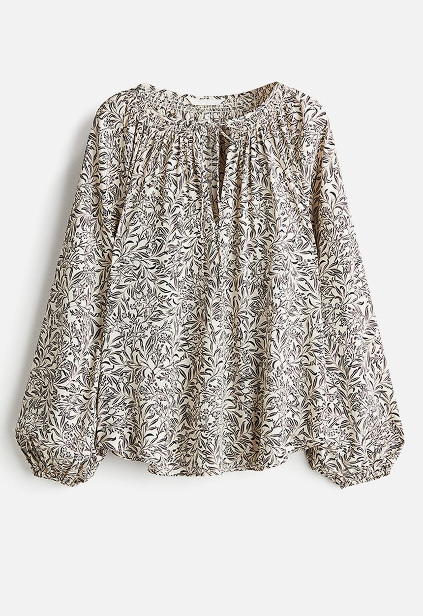H&M - Oversized crêpe blouse - cream/grey patterned