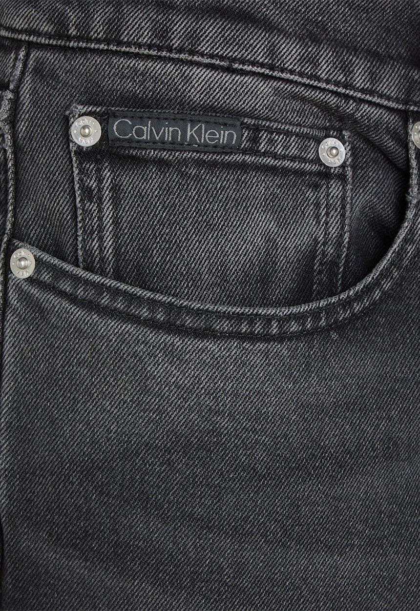 Calvin Klein - Slim Straight - Washed Black
