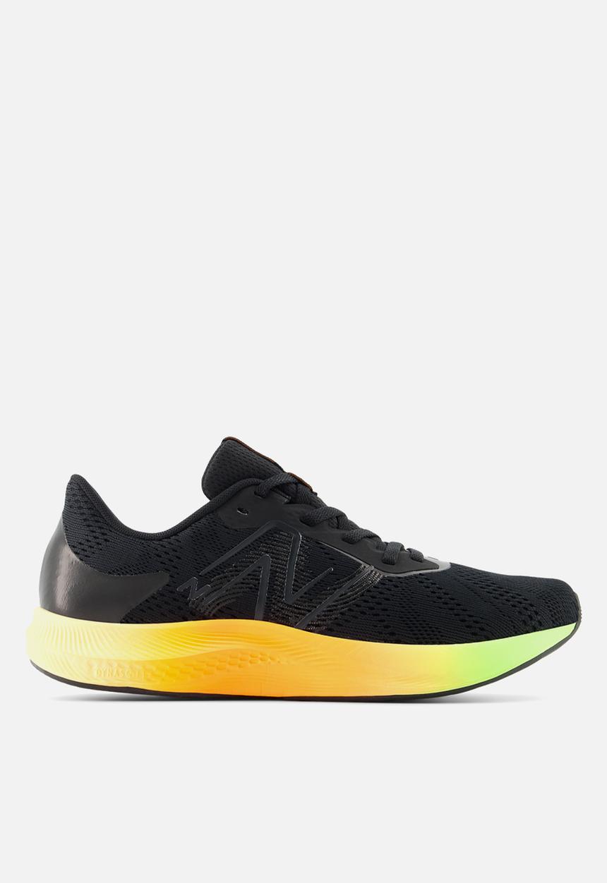 New Balance  - WPRORRK2 - BLACK (001)