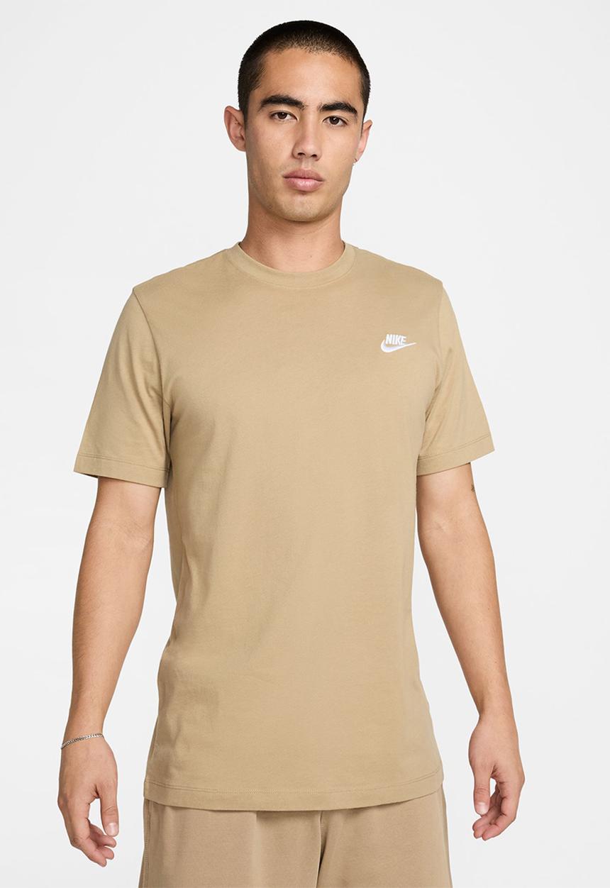 Nike - NSW Club Tee - Parachute Beige
