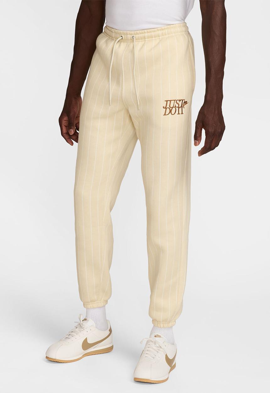 Nike - NSW Club  JDI AOP Cuffed Pant - Lt Khaki