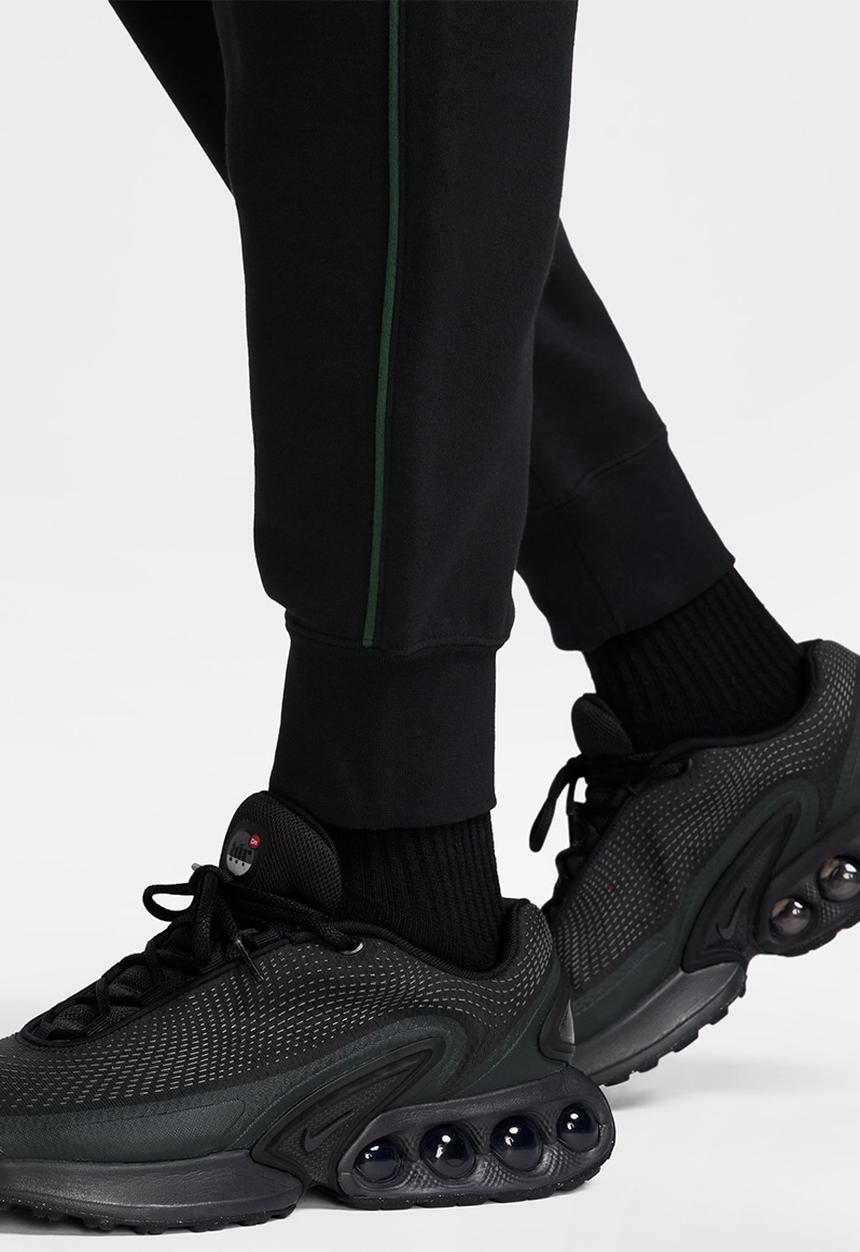 Nike - NSW Air Cargo Fleece BB Pant - Black