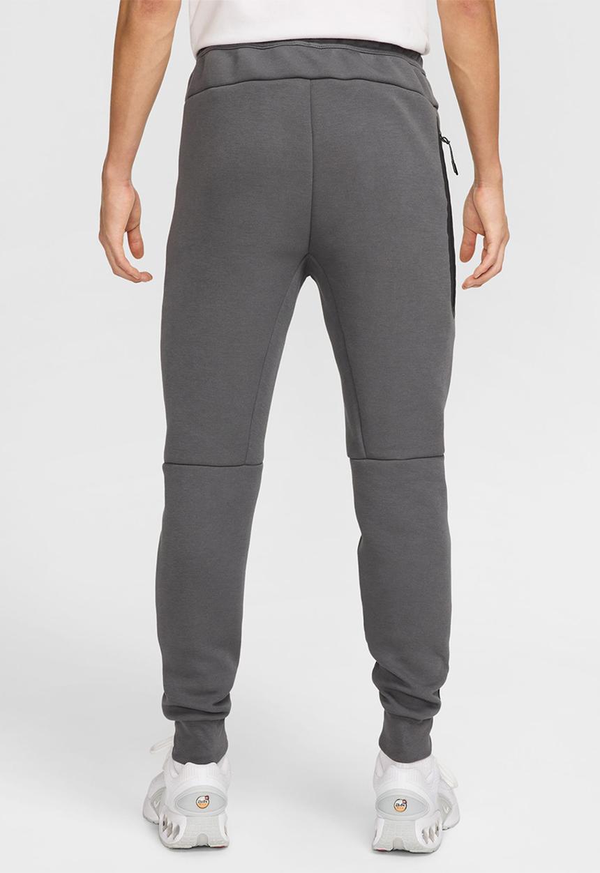 Nike - NSW Tech  Fleece Joggers - Iron Grey