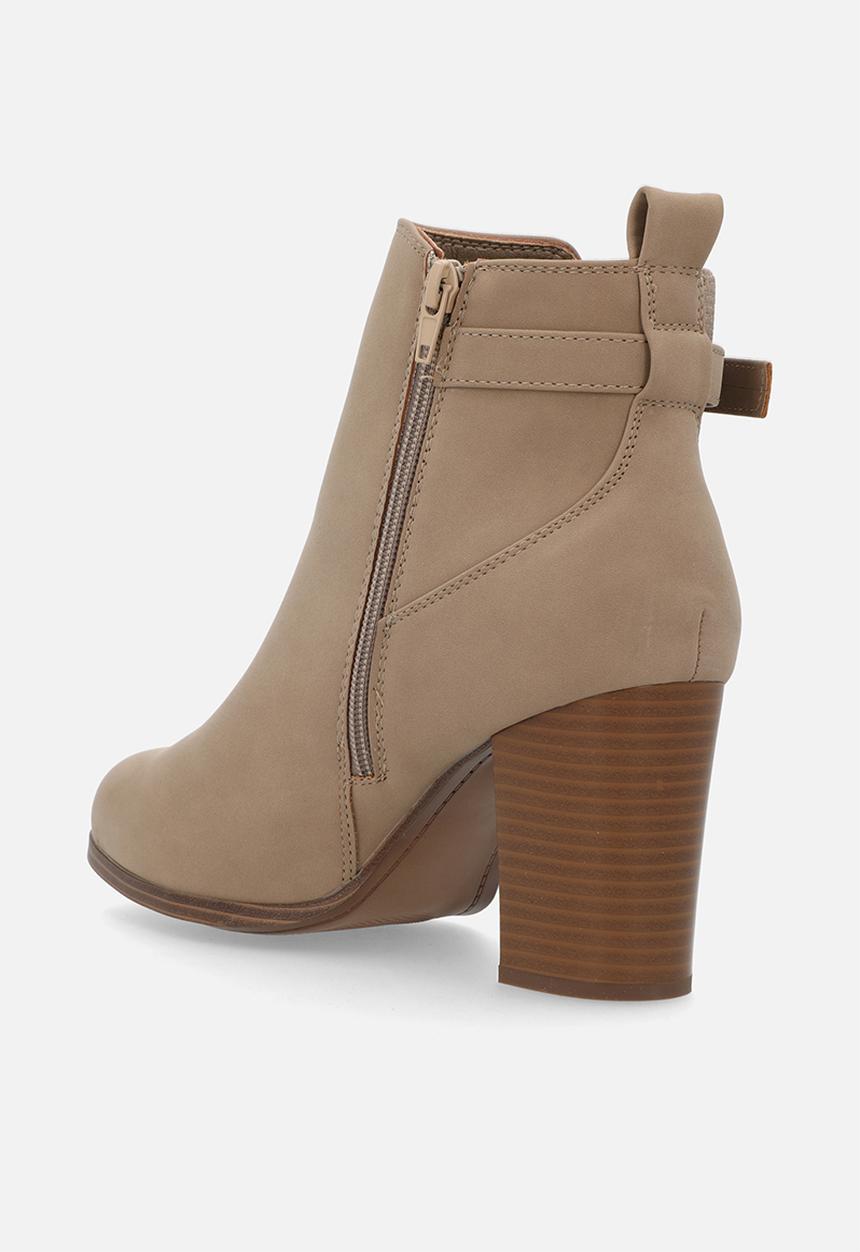 Madison® - Johnda  boot - Neutral 