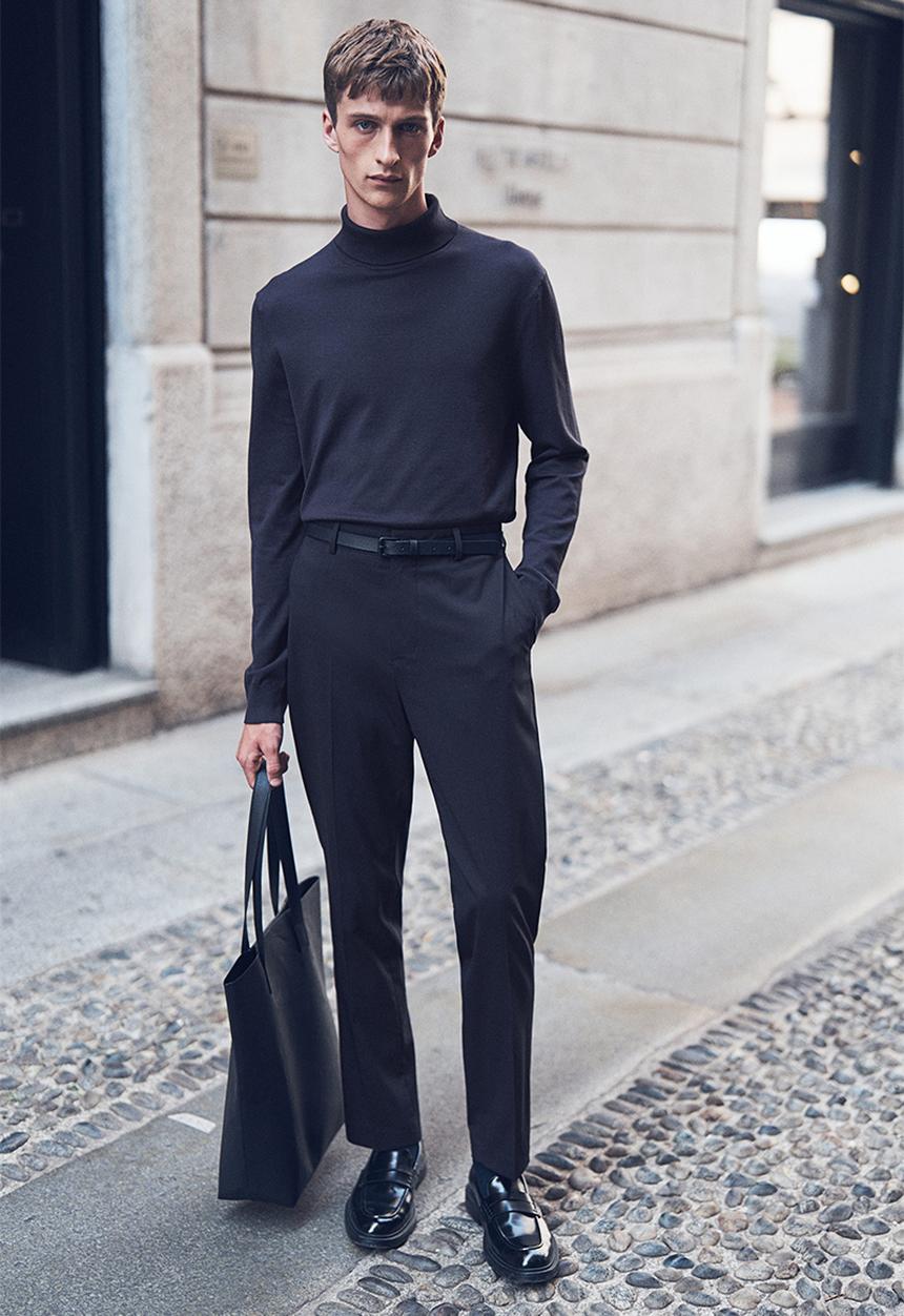 H&M - Slim fit fine-knit polo-neck jumper - navy blue