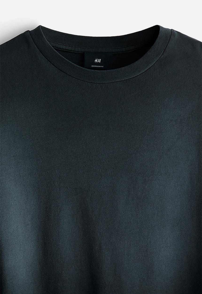H&M - Oversized fit double-layered t-shirt - dark grey/washed