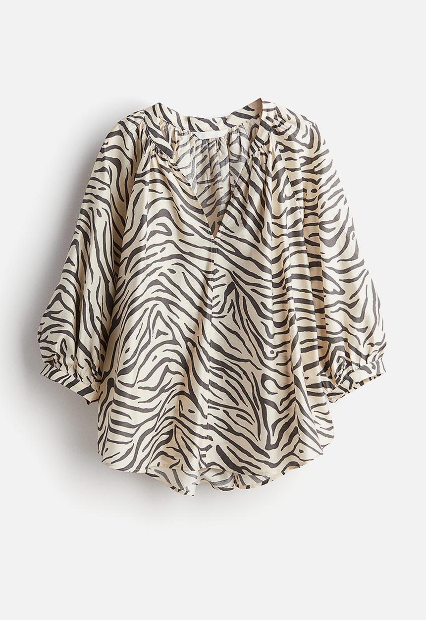H&M - Balloon-sleeved blouse - light beige zebra print