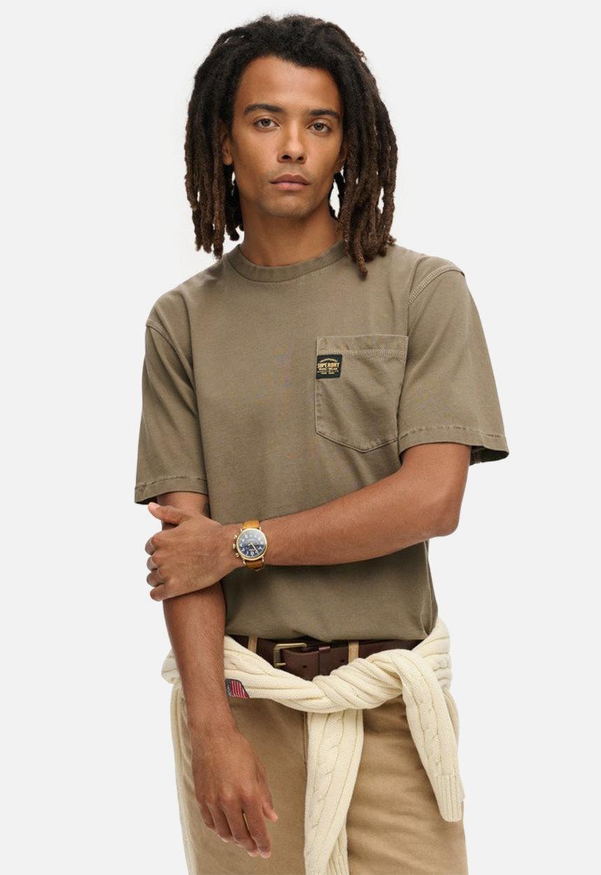 Superdry. - Contrast Stitch Pocket T-shirt - Washed Morel Brown