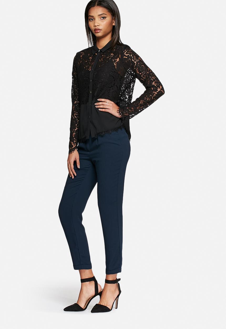 Vero Moda - Olivia lace shirt