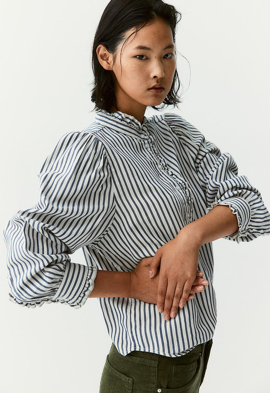 H&M - Frill-trimmed twill blouse - white & navy blue striped