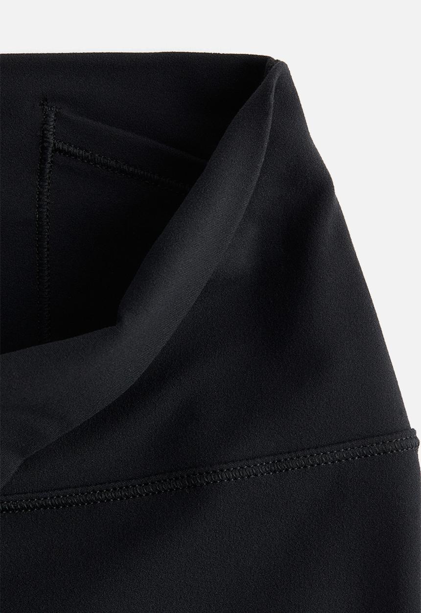 H&M - Yoga leggings with softmove™ lycra® - black