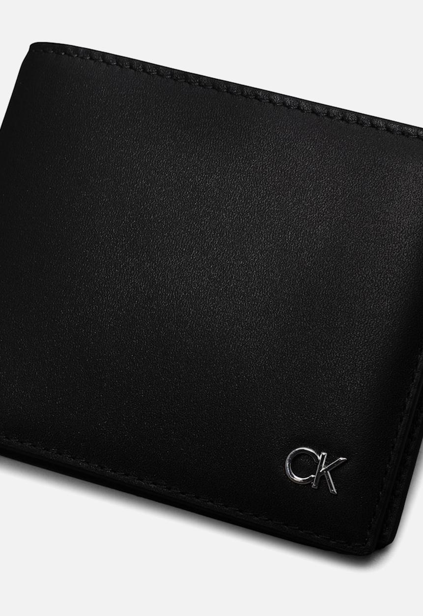 Calvin Klein - Metal Ck Bifold 5Cc W/Coin - Ck Black Smooth