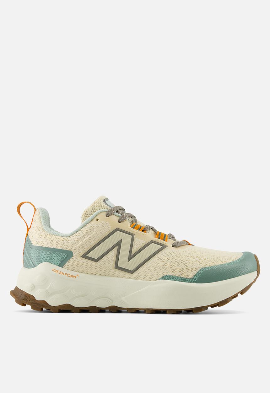 New Balance  - FRESH FOAM X GAROE v2
